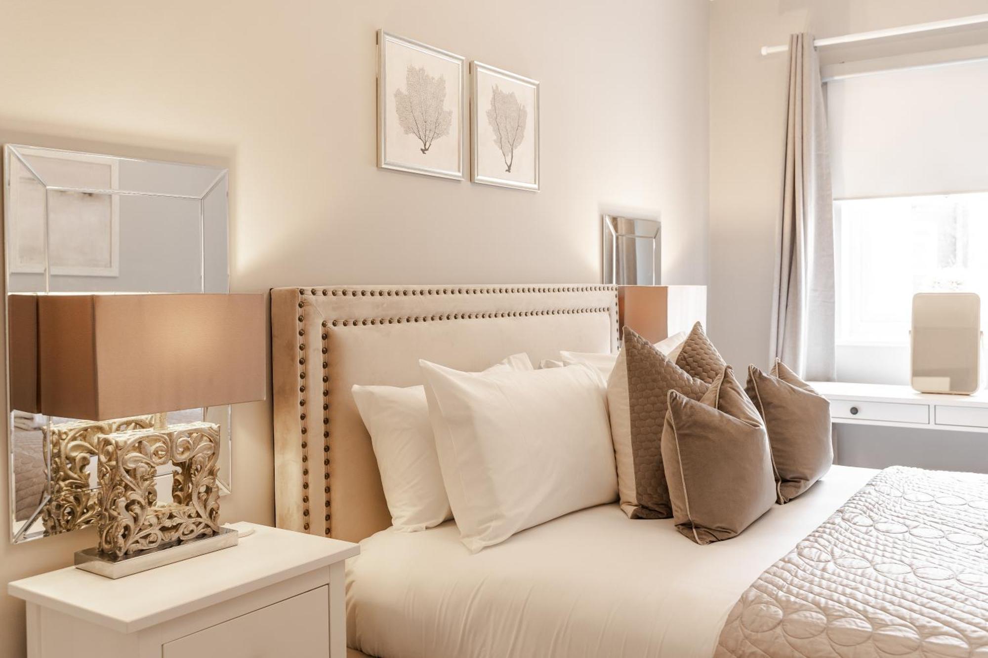 Stylish & Recently Refurbished Chester Apartment - Up To 6 エクステリア 写真
